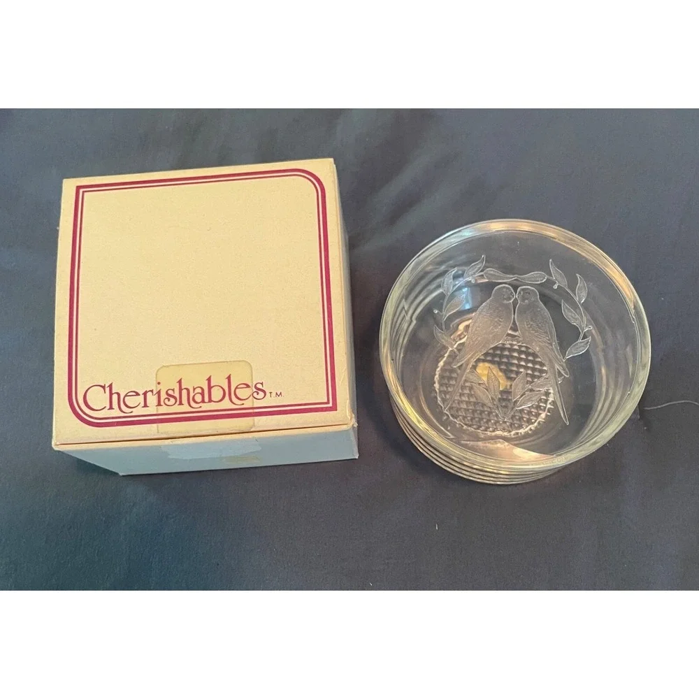 Henco Cherishables Clear Acrylic Trinket Box Engraved Parakeets Vine Heart w/box